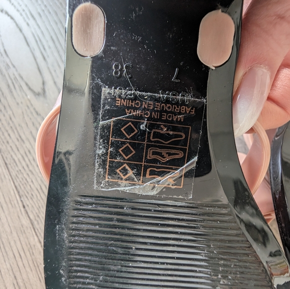 Jeffrey Campbell vinyl jelly sandals with bow - Picture 5 of 5